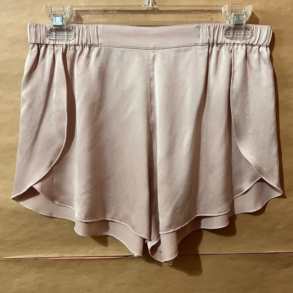 Lunya NWT Washable Silk Tulip Back Set Delicate Pink Pajamas Top & Shorts Size S